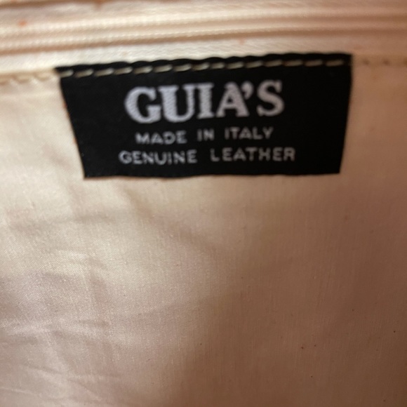 Guia’s orange fringe leather bag - Picture 9 of 10